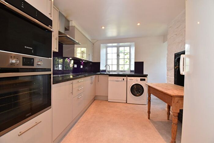6 Bedroom Terraced House To Rent In Broad Street, Penryn, TR10