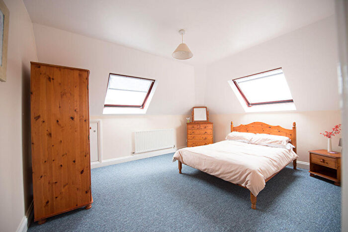 3 Bedroom Property To Rent In Queens Road, Bournemouth, BH2
