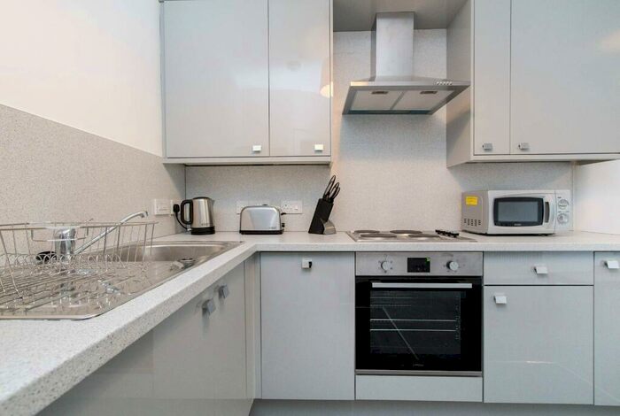 2 Bedroom Flat To Rent In Ritchie Place, Polwarth, Edinburgh, EH11