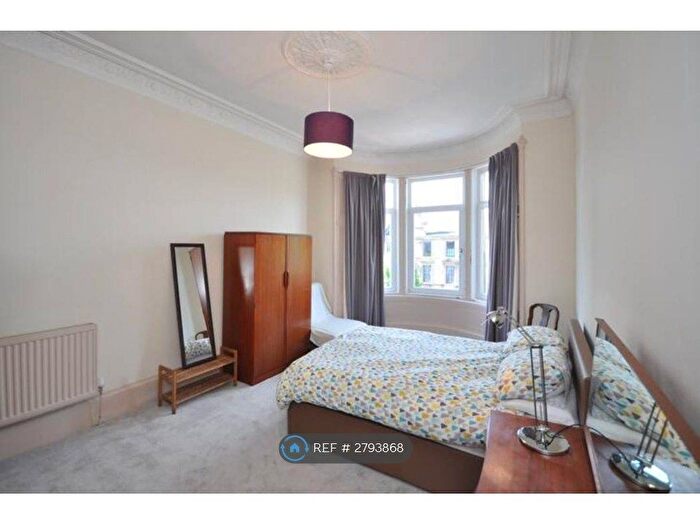 2 Bedroom Flat To Rent In Paisley Road West, Glasgow, G51