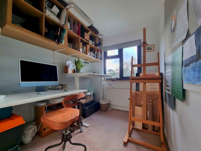 4 Bedroom Detached House For Sale In Northdown Road, Bideford, EX39