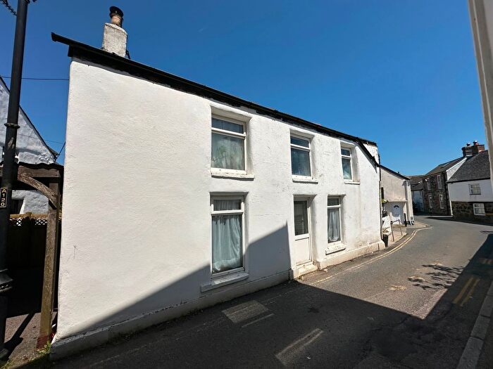 3 Bedroom Semi-detached House For Sale In Churchtown, Mullion, TR12