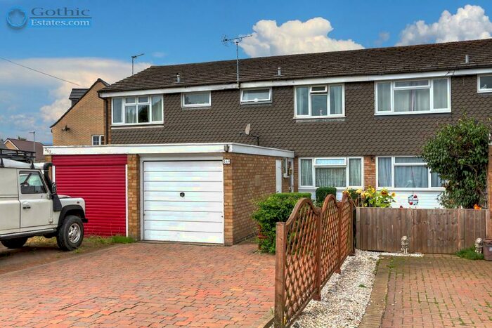 3 Bedroom Terraced House For Sale In High Street, Arlesey, SG15