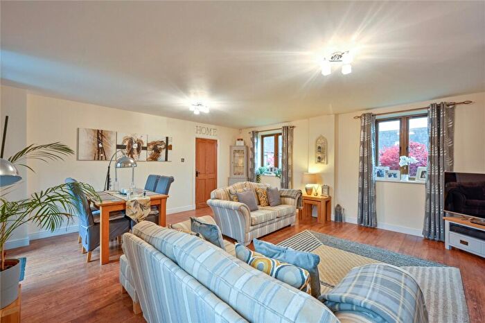 2 Bedroom Barn Conversion For Sale In Coppenhall Mews, Coppenhall, Stafford, Staffordshire, ST18