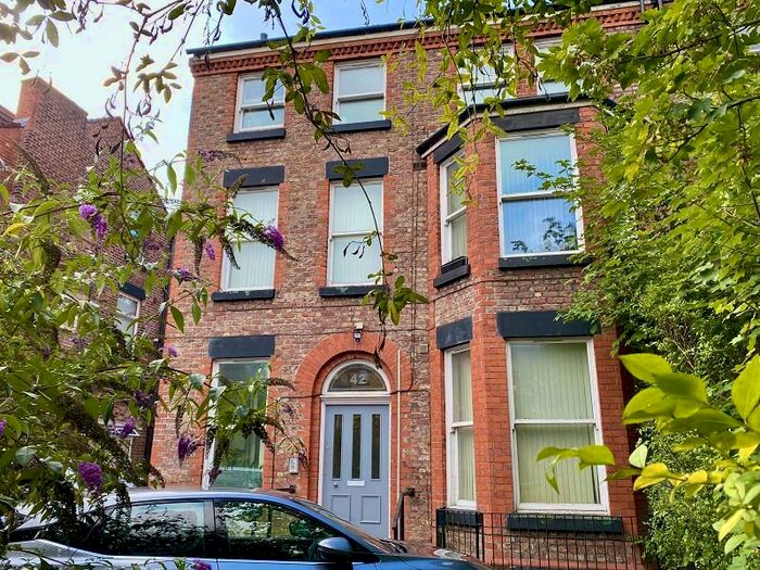 2 Bedroom Flat To Rent In Croxteth Road, Liverpool, Merseyside., L8