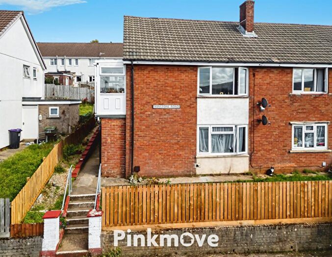 2 Bedroom Flat For Sale In Winstone Road, Trevethin, Pontypool, NP4