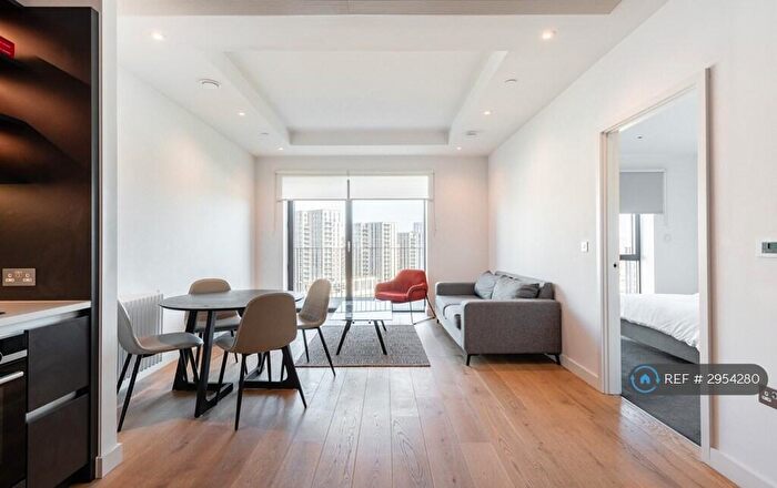 1 Bedroom Flat To Rent In Echo House, London, E14