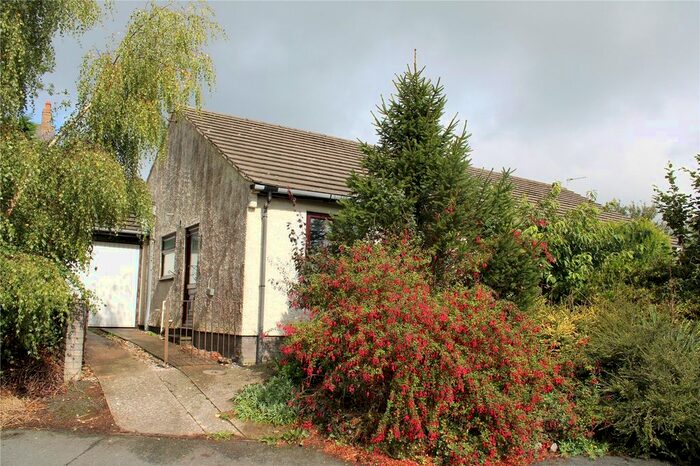 2 Bedroom Bungalow For Sale In Maes Offa, Trelawnyd, Y Rhyl, Maes Offa, LL18
