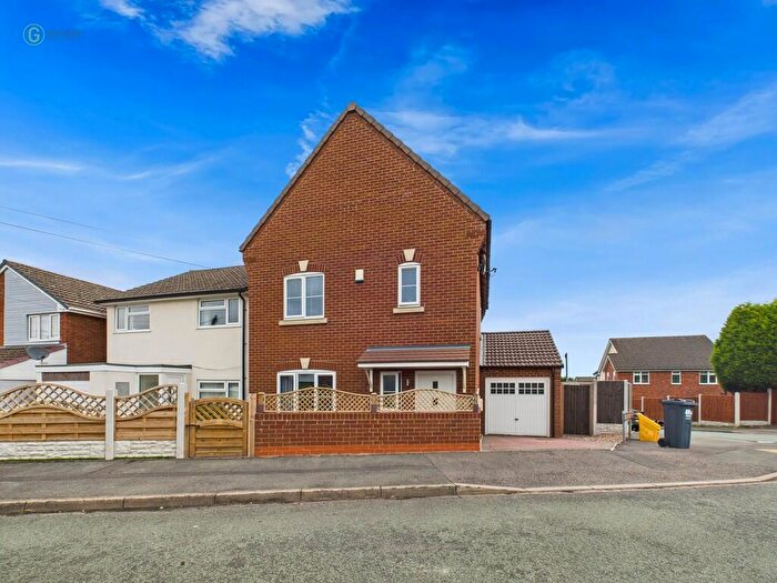 4 Bedroom Detached House For Sale In Beechcroft Crescent, Streetly, B74
