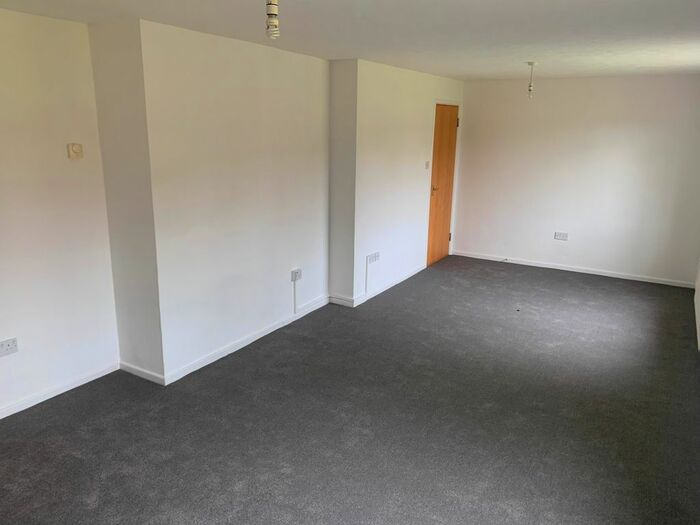 3 Bedroom Property To Rent In Elm Road, Upper Marham, King's Lynn PE33