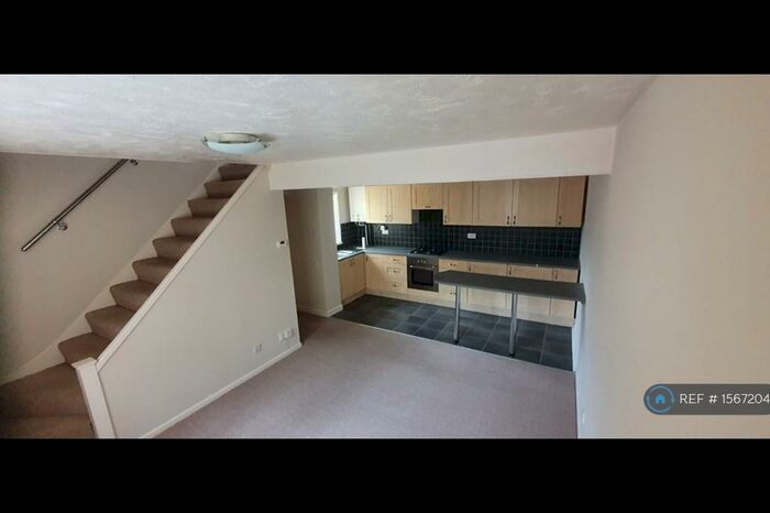 1 Bedroom End Of Terrace House To Rent In Hedingham Close, Plymouth, PL7