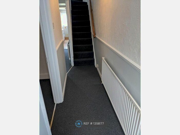 2 Bedroom Terraced House To Rent In Prospect Hill, Swindon, SN1