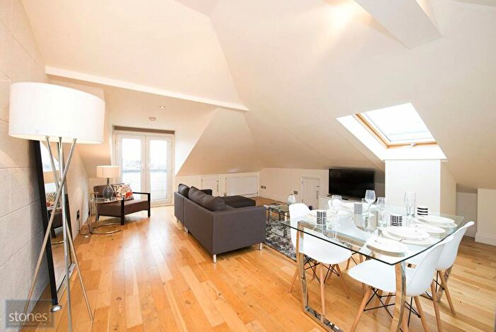 2 Bedroom Apartment To Rent In Belsize Square, Belsize Park, London, NW3