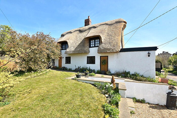 3 Bedroom Detached House For Sale In London Lane, Great Paxton, PE19