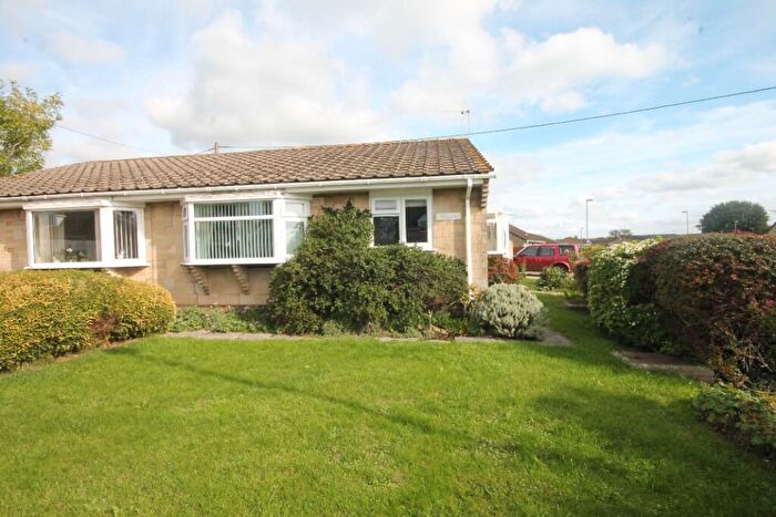2 Bedroom Semi-Detached Bungalow To Rent In Peacemarsh, Gillingham, Dorset, SP8