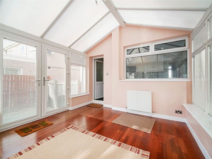 2 Bedroom Semi-detached House For Sale In Birkhill Avenue, Bishopbriggs, Glasgow, East Dunbartonshire, G64