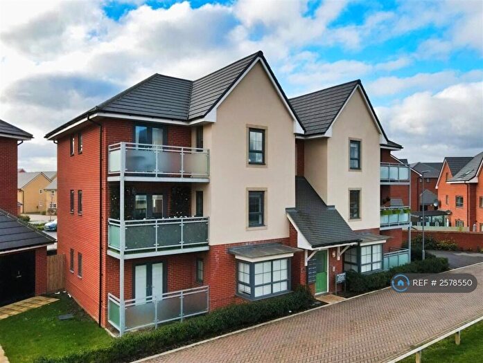2 Bedroom Flat To Rent In Fullers Ground, Eagle Farm South, Milton Keynes, MK17