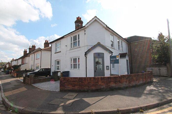 1 Bedroom Flat To Rent In Fern Road, Farncombe, GU7