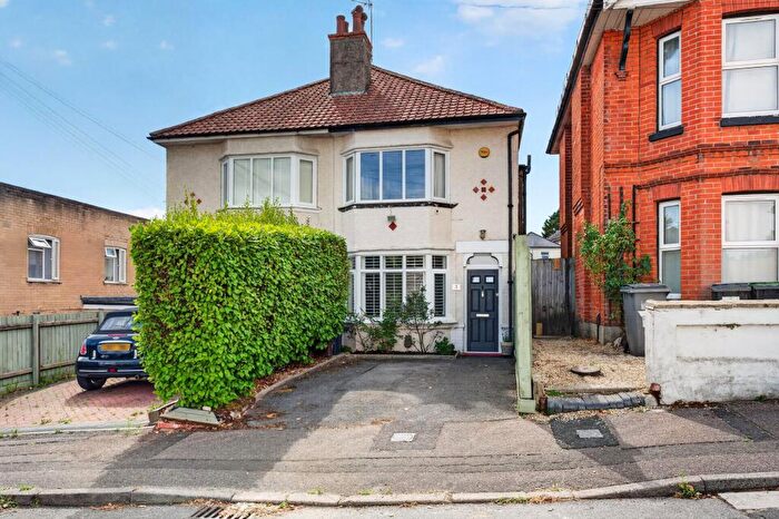 3 Bedroom Semi-Detached House For Sale In Acland Road, Bournemouth, BH9