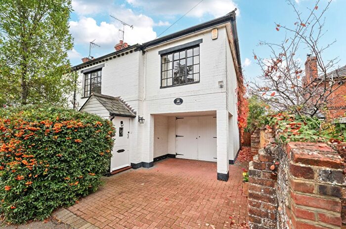 3 Bedroom End Terrace House For Sale In The Street, Shurlock Row, Reading, Berkshire, RG10