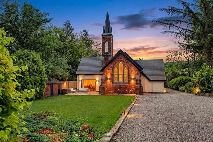 4 Bedroom Detached House For Sale In Golden Valley, Riddings, DE55