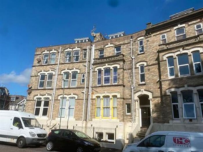 1 Bedroom Flat To Rent In The Crescent, Bournemouth, BH1
