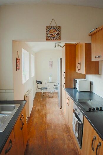 3 Bedroom Property To Rent In Cromer Street, York, YO30