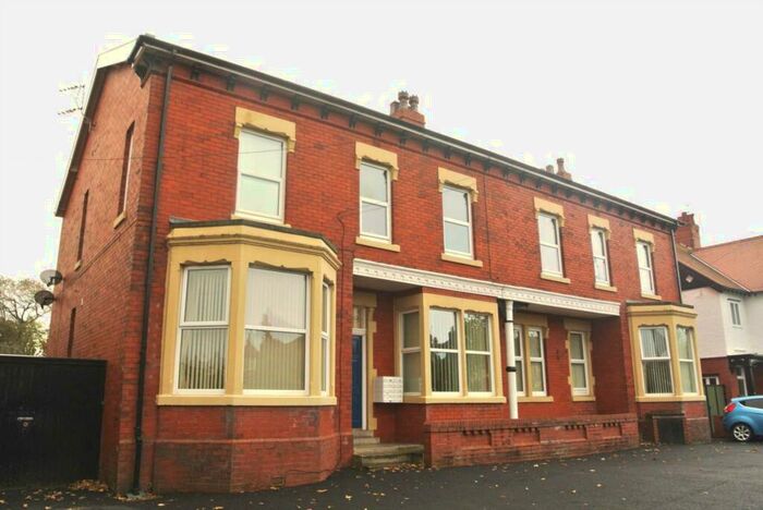 1 Bedroom Flat To Rent In Newton Drive, Blackpool, FY3