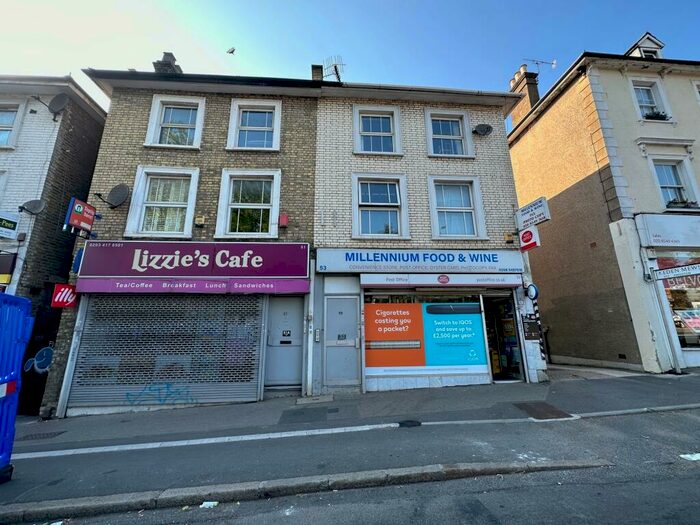 2 Bedroom Flat To Rent In Kingston Hill, Kingston, KT2