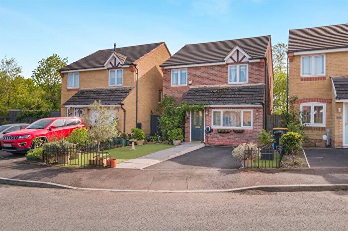 3 Bedroom Detached House For Sale In Edney View, Newport, NP10