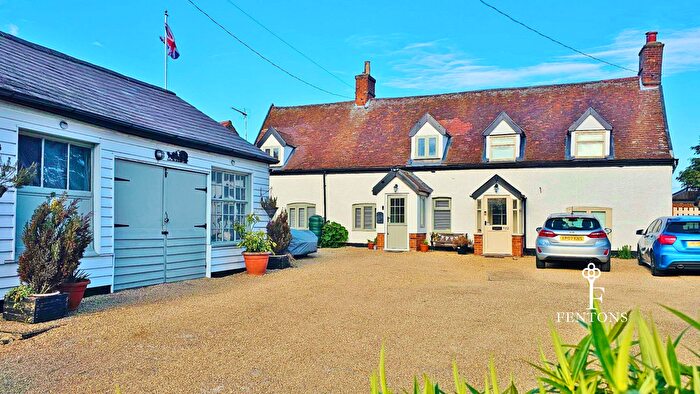3 Bedroom Semi Detached House For Sale In Old Norwich Road, Ipswich, IP1
