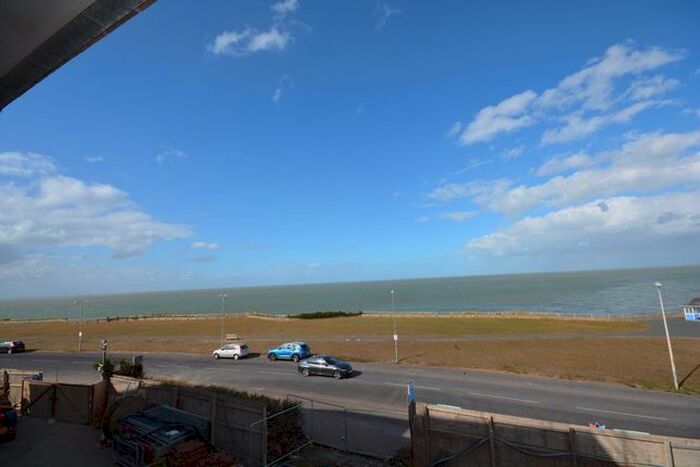 2 Bedroom Flat To Rent In Westcliff House, Sea Road, Westgate CT8