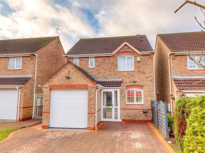 3 Bedroom Detached House For Sale In Alpine Court, Worksop, S80