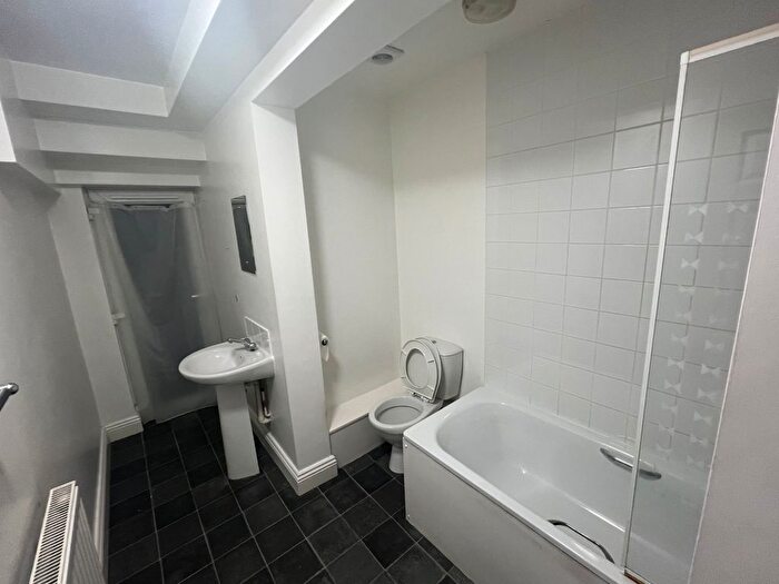 2 Bedroom Flat To Rent In Silchester Road, St. Leonards-On-Sea, TN38