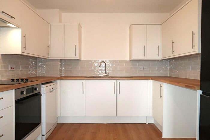 3 Bedroom Property To Rent In Seager Drive, Cardiff, CF11