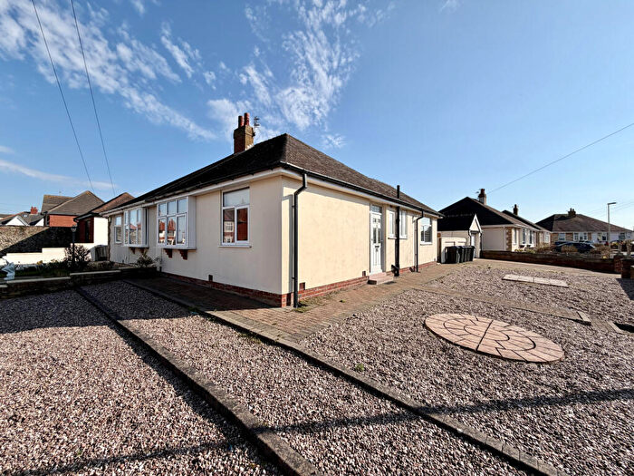 2 Bedroom Bungalow For Sale In Glenmere Crescent, Norbreck, FY5