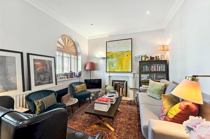 2 Bedroom Flat To Rent In Queens Gate Terrace, South Kensington, SW7