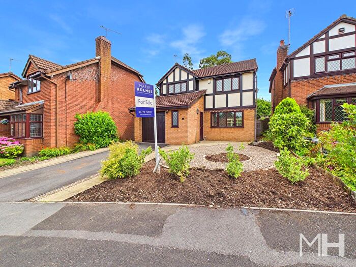 4 Bedroom Detached House For Sale In Ridge Way, Penwortham, Preston, PR1