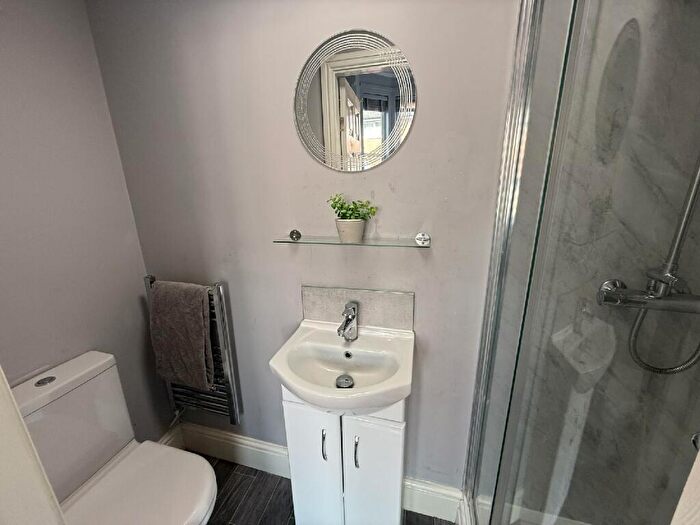 1 Bedroom House To Rent In Alberta Terrace (Ro), Sherwood Rise, Nottingham, Nottinghamshire, NG7