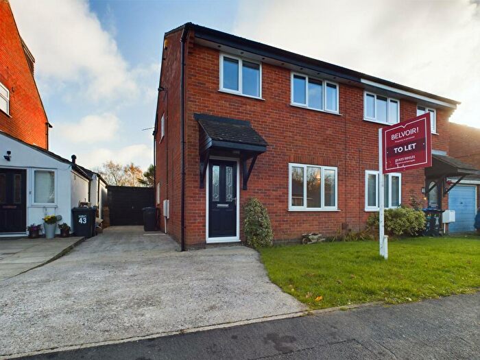 3 Bedroom Semi-Detached House To Rent In Crowberry Drive, Harrogate, HG3