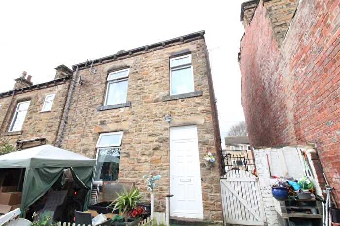 2 Bedroom End Terrace House For Sale In Victoria Street, Birstall, Batley, WF17