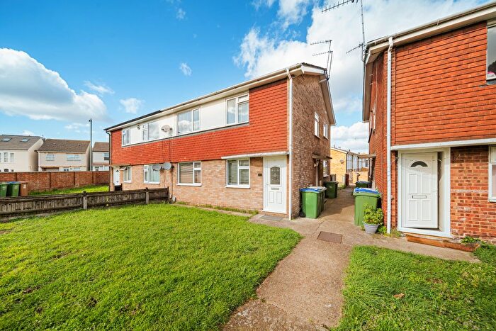 2 Bedroom Maisonette To Rent In Lessness Park, Upper Belvedere, DA17