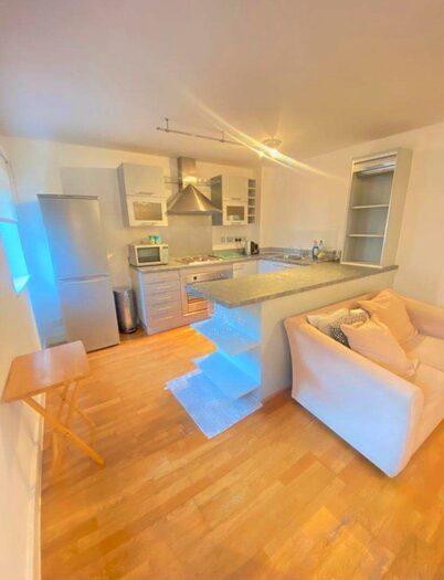 1 Bedroom Flat To Rent In Butlers & Colonial Wharf, Shad Thames, Tower Bridge, United Kingdom, SE1