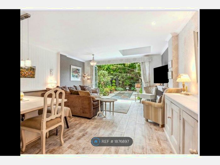 3 Bedroom Terraced House To Rent In Charlwood Terrace, London, SW15