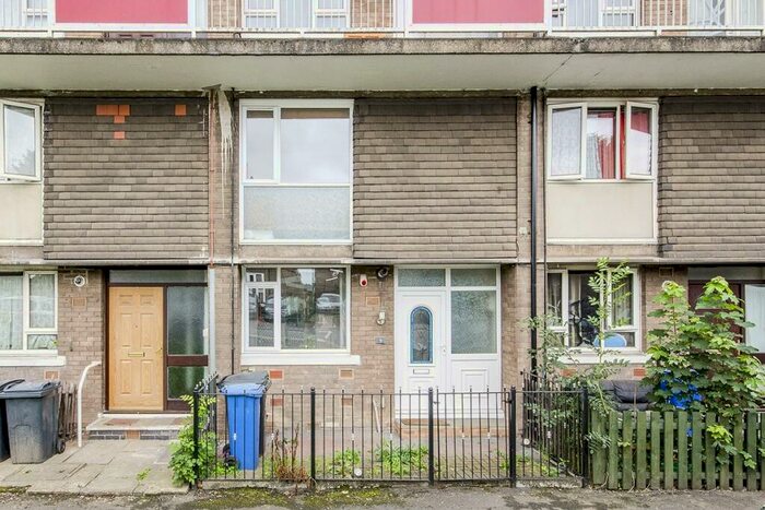 2 Bedroom Flat To Rent In Ingfield Avenue, Sheffield, S9