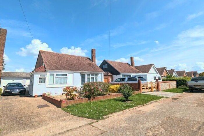 1 Bedroom Bungalow To Rent In Elm Close Estate, Hayling Island, PO11