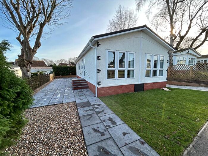 2 Bedroom Park Home For Sale In Heathlands Park, Foxhall Road, Rushmere St Andrew, Ipswich, IP4