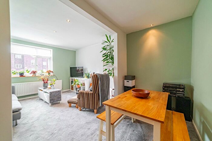 1 Bedroom Flat For Sale In Manley Court, Alexandra Road South, Whalley Range, Manchester, M16