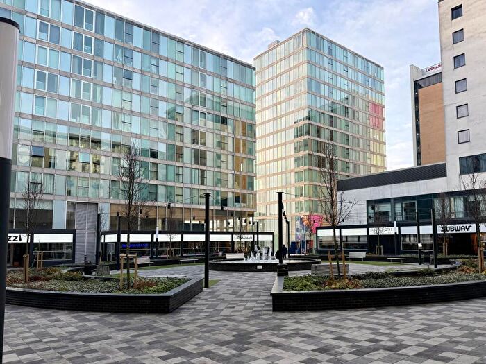 1 Bedroom Flat For Sale In Witan Gate, Milton Keynes, MK9