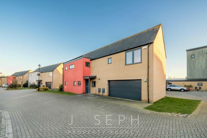 4 Bedroom Detached House To Rent In Dunwich Close, Ipswich, IP3